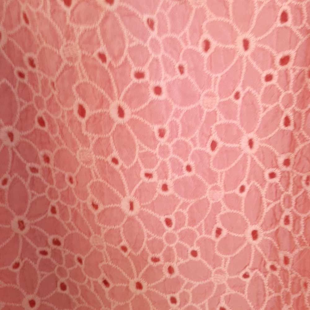 Johnny Was Short Sleeve Eyelet Rayon Top with Scoop Neck & Tie Pink Size XS - Picture 7 of 9